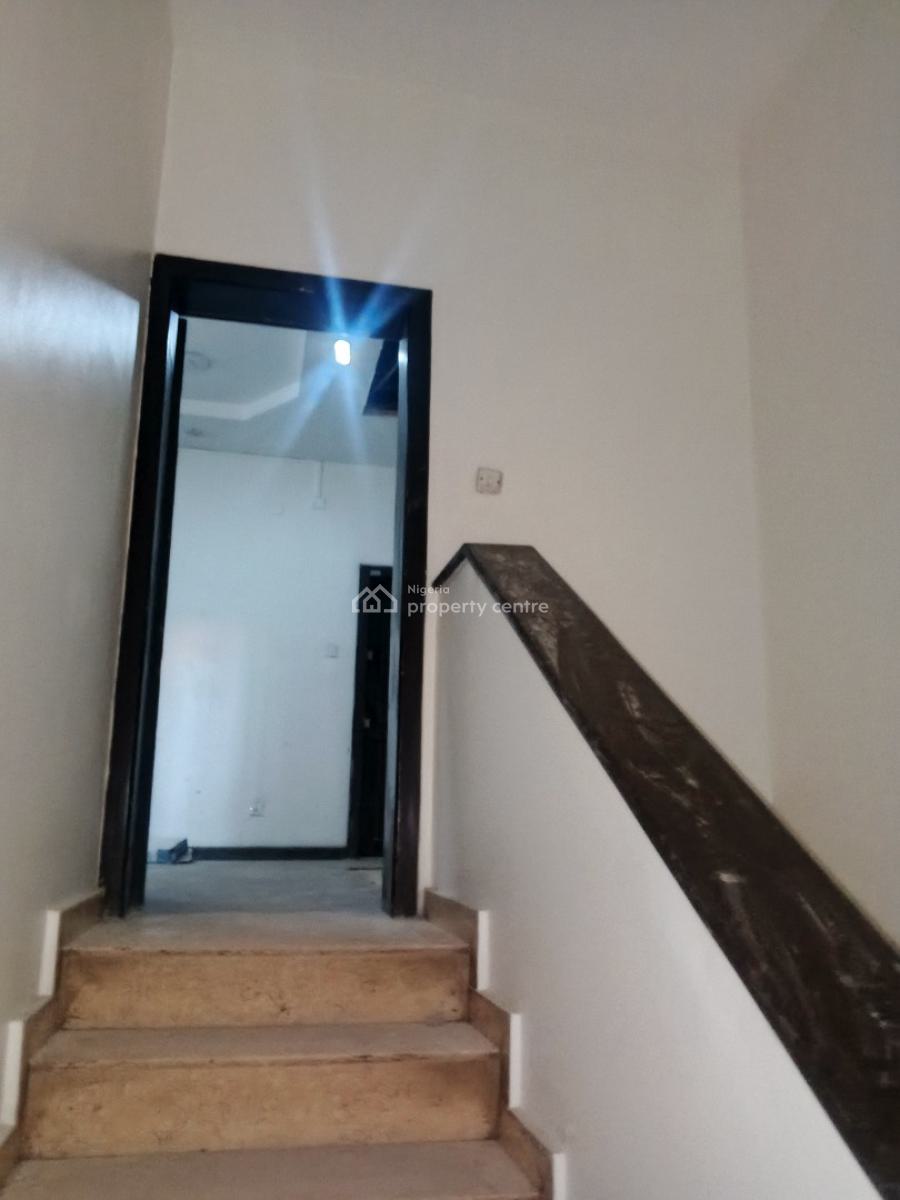 Semi Detached House with 2 Rooms Bq, Off Admiralty Way, Lekki Phase 1, Lekki, Lagos, Office Space for Rent