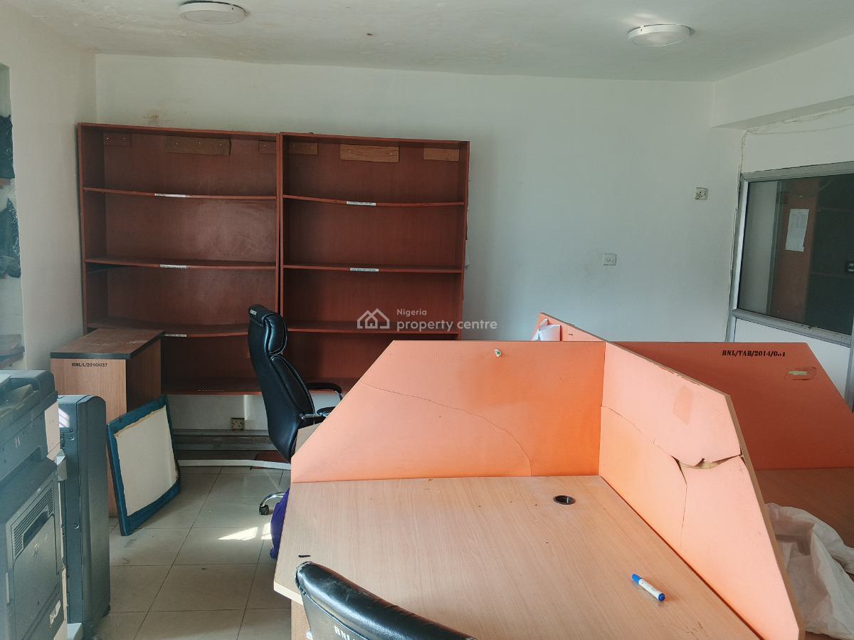 Semi Detached House with 2 Rooms Bq, Off Admiralty Way, Lekki Phase 1, Lekki, Lagos, Office Space for Rent