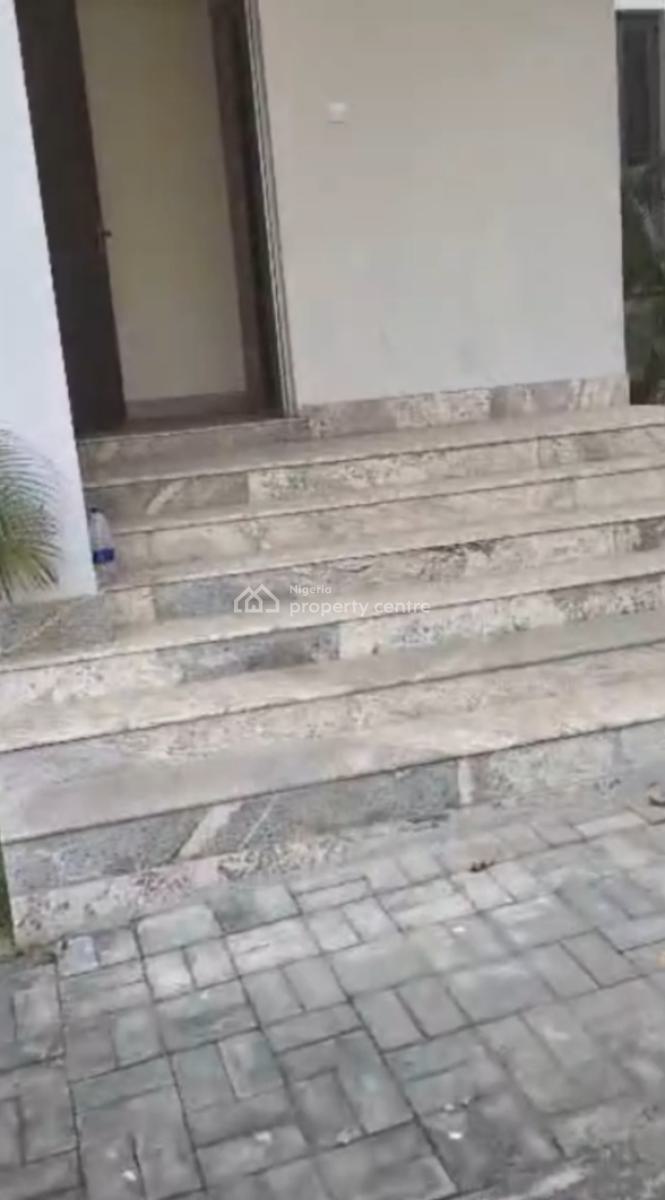 4 Bedrooms Luxurious Terraces for Office / Residential Use, Off Lake Chad, Maitama District, Abuja, Terraced Duplex for Rent