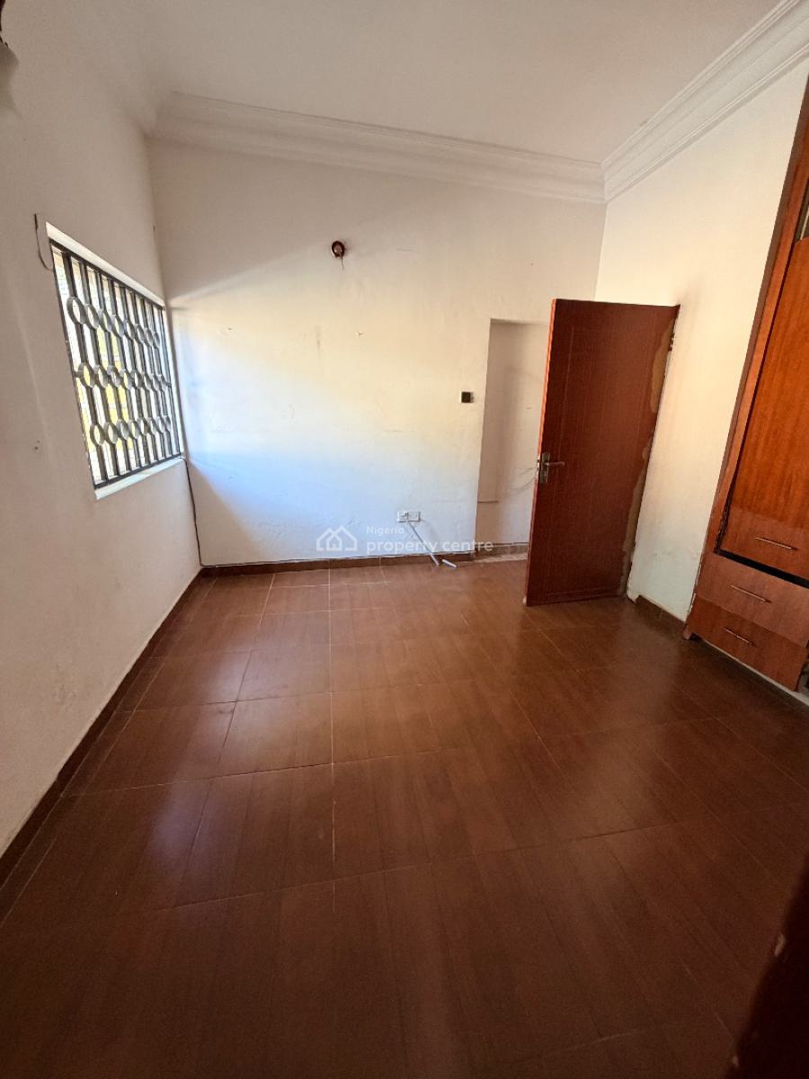 1bedroom and Palour in Lekki Phase 1, Dr Adewale Oshin, Lekki Phase 1, Lekki, Lagos, Mini Flat (room and Parlour) for Rent