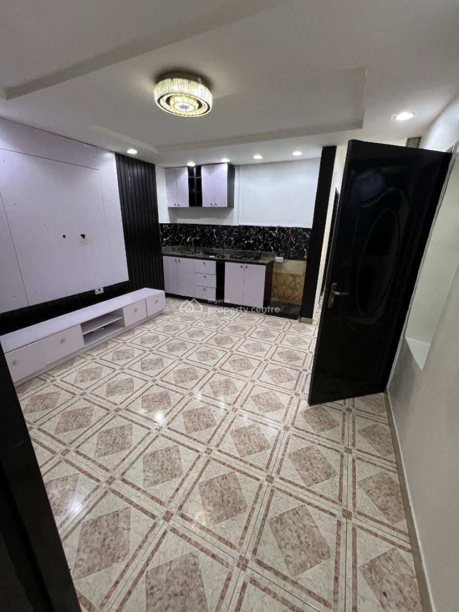 Serviced Spacious 1-bedroom Flat in a Very Secure Estate, Off Marwa, Lekki Phase 1, Lekki, Lagos, Mini Flat (room and Parlour) for Rent