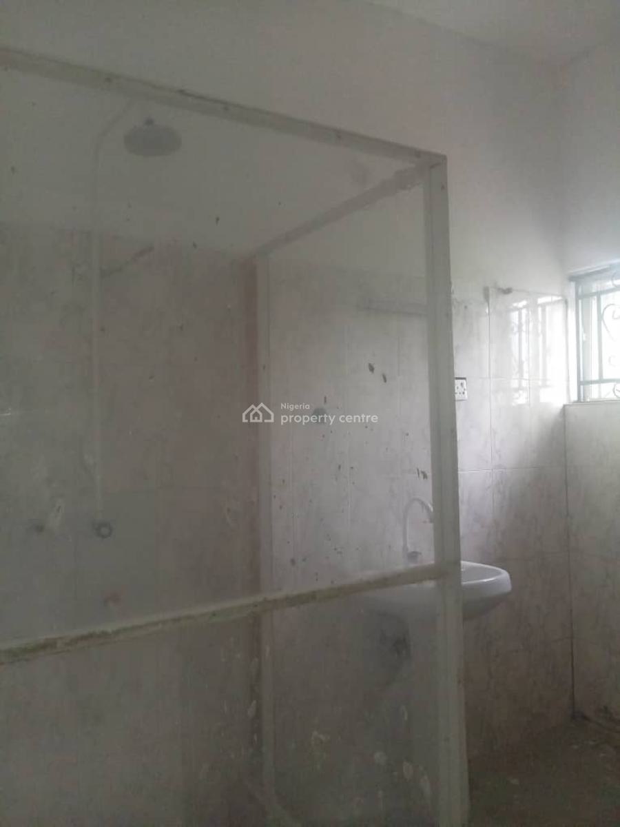 a Luxury 3 Bedrooms Flat, Peace Ville Estate, Badore, Ajah, Lagos, Flat / Apartment for Rent