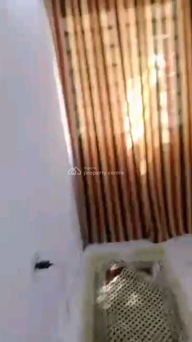 Standard and Specious Mini Flat Pop, Akiode Opposite Omole Phase 1, Magodo, Lagos, Mini Flat (room and Parlour) for Rent