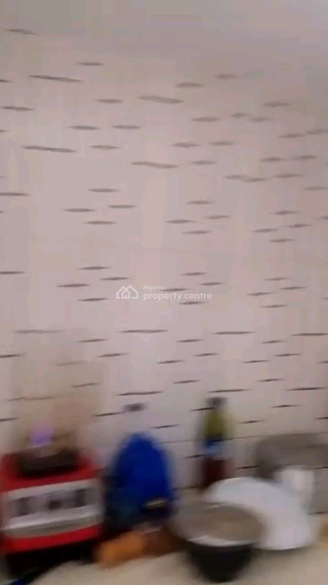 Standard and Spacious Mini Flat Pop , Water Heater, Akiode Opposite Omole Phase 1, Magodo, Lagos, Mini Flat (room and Parlour) for Rent