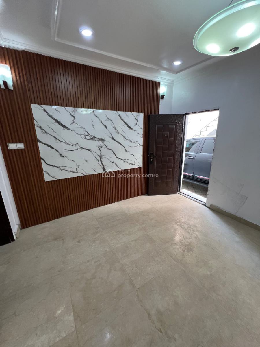 Fully-serviced Super Luxury 1-bedroom Flat with 24/7 Electricity, Off Admiralty Way, Lekki Phase 1, Lekki, Lagos, Mini Flat (room and Parlour) for Rent