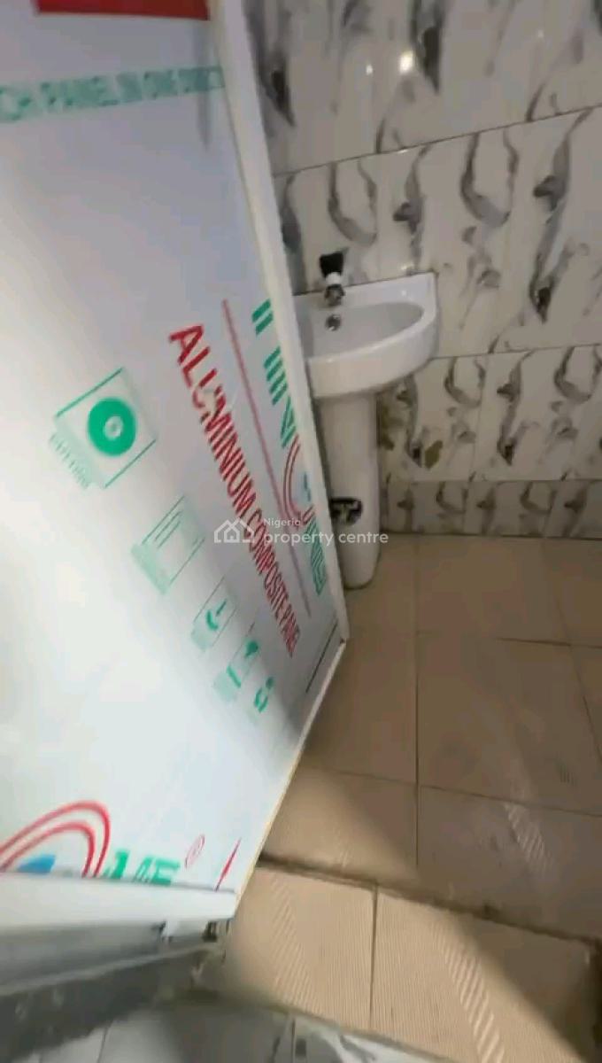 Neatly Used, Spacious and Standard 2 Bedroom Flat, Off Awoyokun, Onipanu, Shomolu, Lagos, Flat / Apartment for Rent