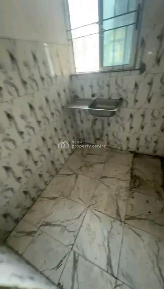 Neatly Used, Spacious and Standard 2 Bedroom Flat, Off Awoyokun, Onipanu, Shomolu, Lagos, Flat / Apartment for Rent