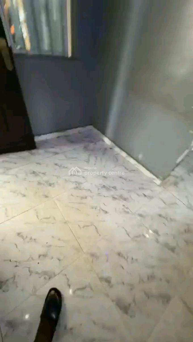 Neatly Used, Spacious and Standard 2 Bedroom Flat, Off Awoyokun, Onipanu, Shomolu, Lagos, Flat / Apartment for Rent