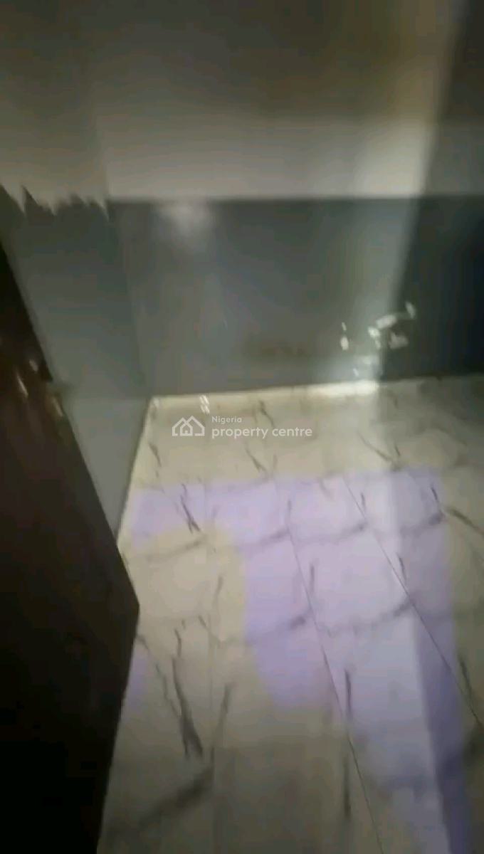 Neatly Used, Spacious and Standard 2 Bedroom Flat, Off Awoyokun, Onipanu, Shomolu, Lagos, Flat / Apartment for Rent