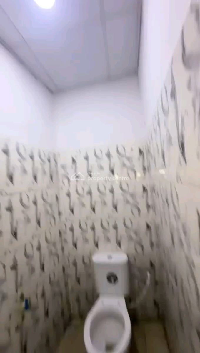 Neatly Used, Spacious and Standard 2 Bedroom Flat, Off Awoyokun, Onipanu, Shomolu, Lagos, Flat / Apartment for Rent