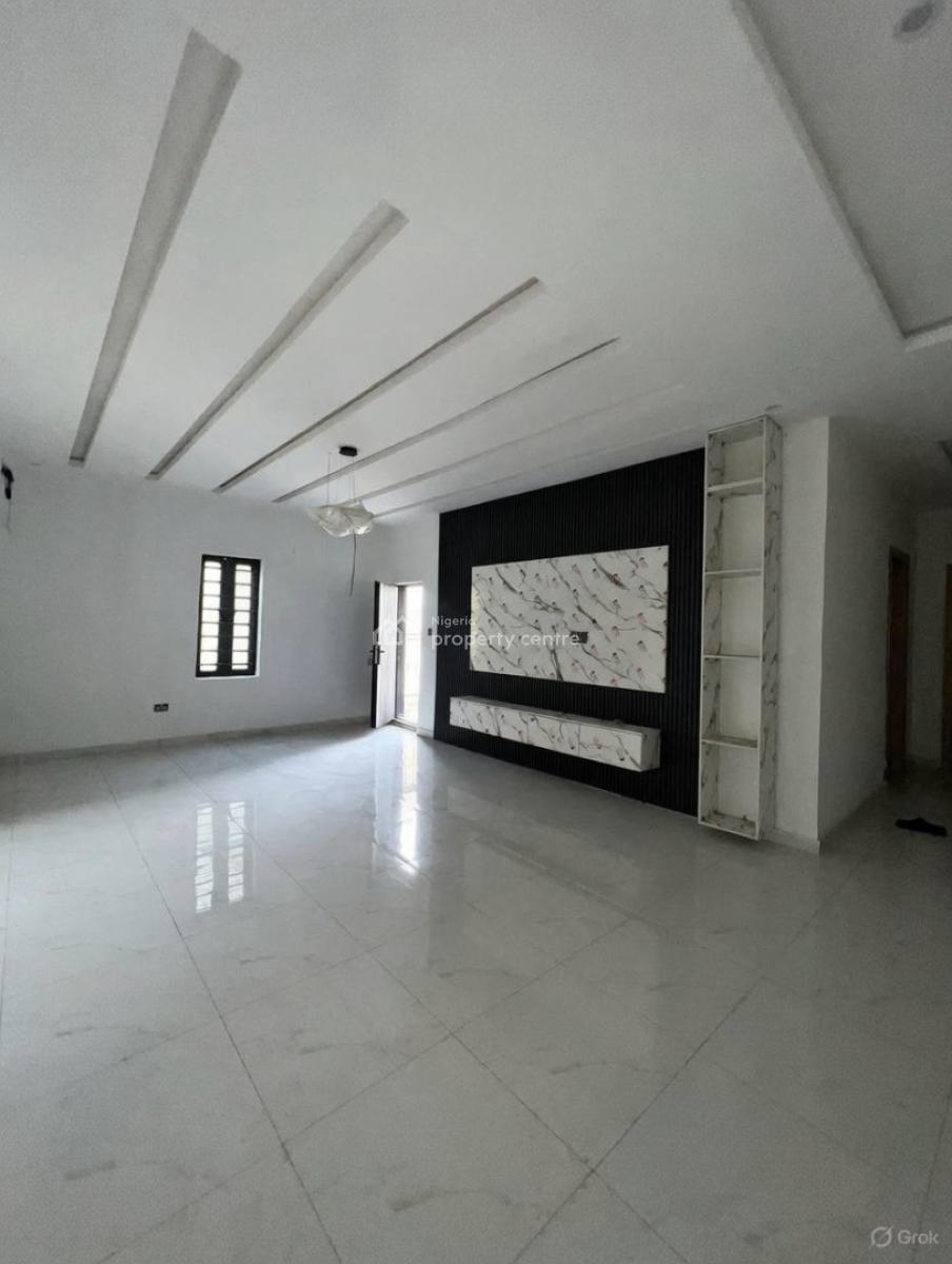 Luxury 1 Bedroom Studio Apartment, Ologolo, Lekki, Lagos, Block of Flats for Sale