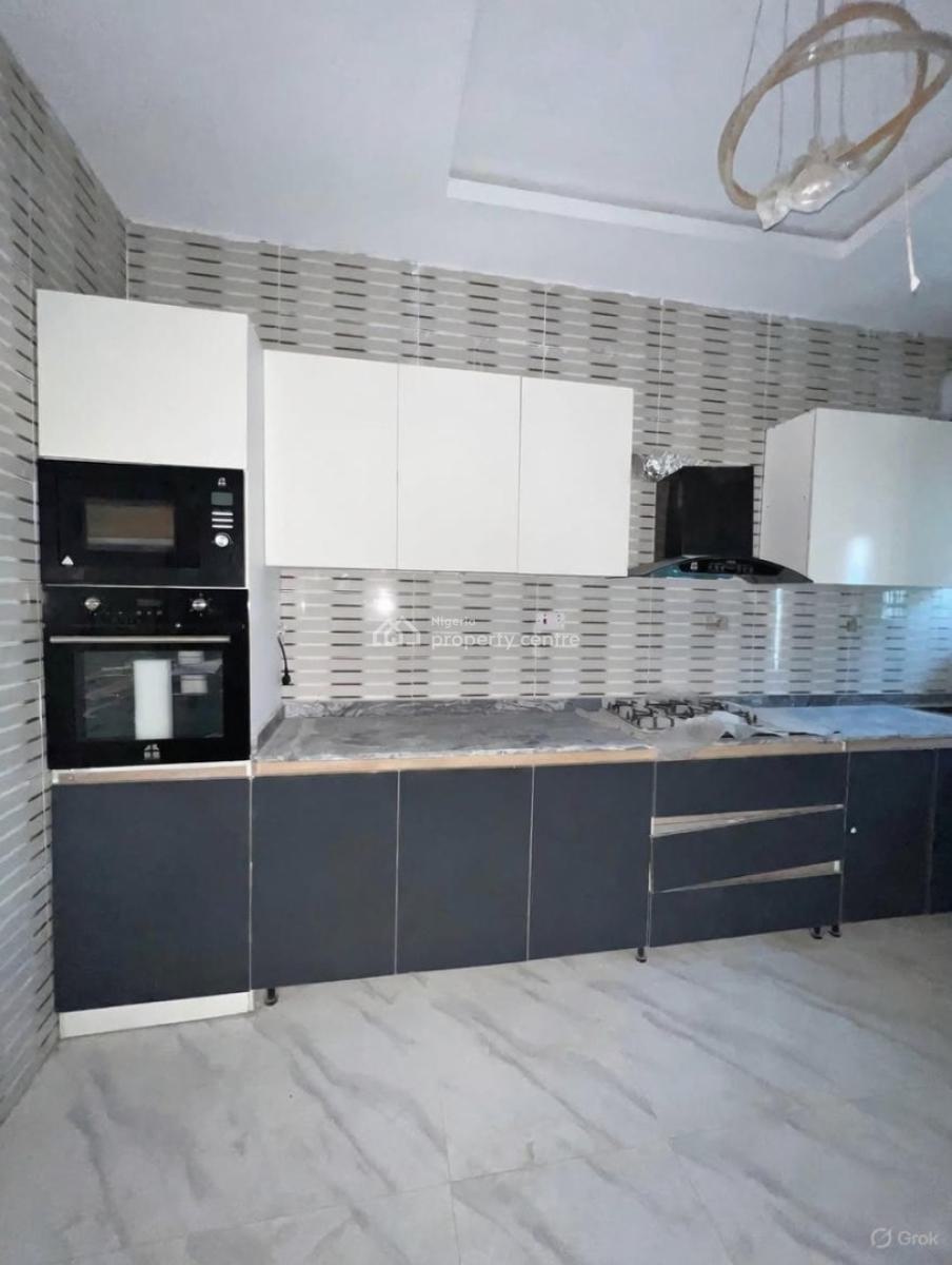 Luxury 1 Bedroom Studio Apartment, Ologolo, Lekki, Lagos, Block of Flats for Sale