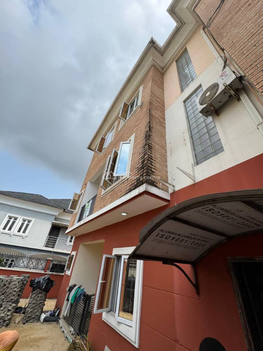 4-bedroom Maisonette with Bq, Osapa, Lekki, Lagos, Terraced Duplex for Rent