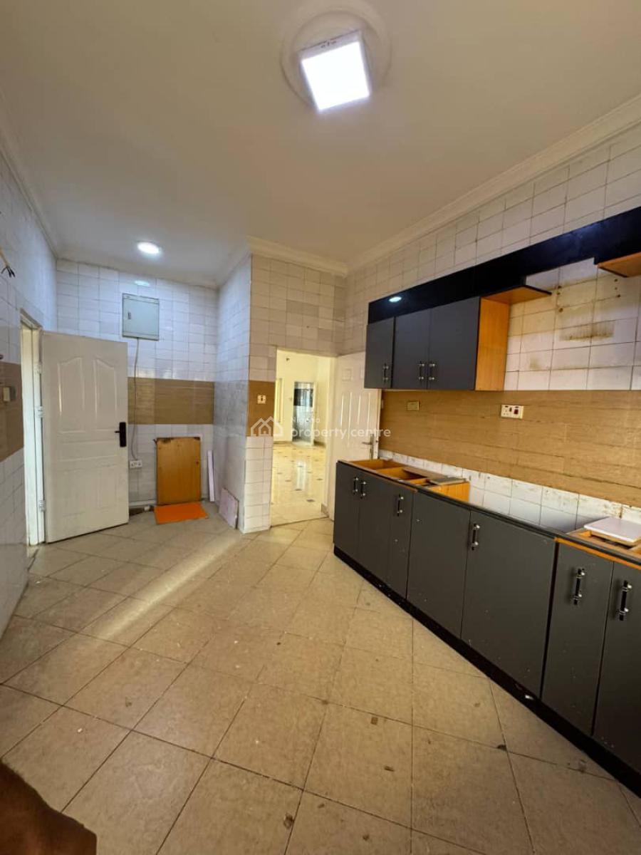 4-bedroom Maisonette with Bq, Osapa, Lekki, Lagos, Terraced Duplex for Rent