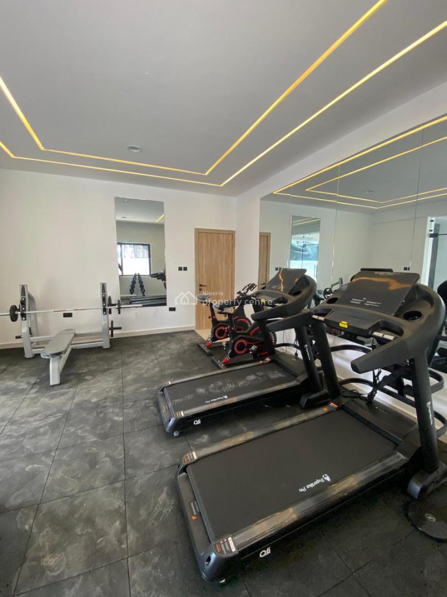 Spacious 2-bedroom Apartment with Boys Quarters, Lekki Phase 1, Lekki, Lagos, Flat / Apartment for Sale