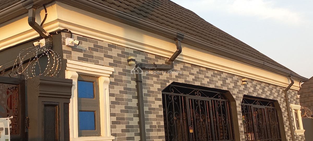 a Brand New 6 Numbers of Mini Flat Along Obasanjo Farm Road, Onigbin, Off Obasanjo Farm, Road. Shares Close Proximity to Ojuore, Ado-odo/ota, Ogun, Mini Flat (room and Parlour) for Rent