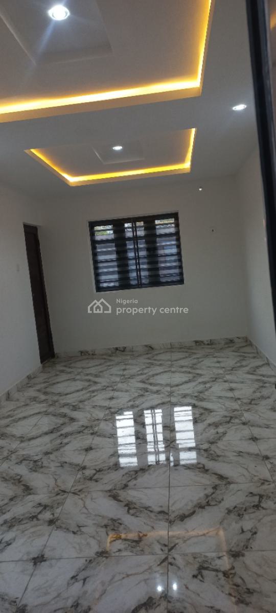 a Brand New 6 Numbers of Mini Flat Along Obasanjo Farm Road, Onigbin, Off Obasanjo Farm, Road. Shares Close Proximity to Ojuore, Ado-odo/ota, Ogun, Mini Flat (room and Parlour) for Rent