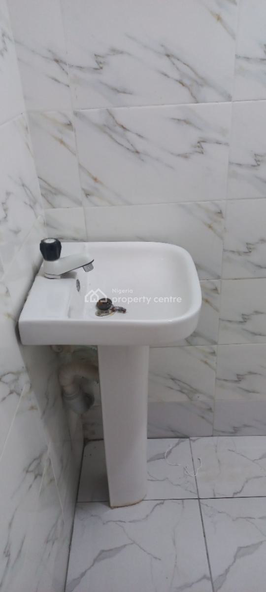 a Brand New 6 Numbers of Mini Flat Along Obasanjo Farm Road, Onigbin, Off Obasanjo Farm, Road. Shares Close Proximity to Ojuore, Ado-odo/ota, Ogun, Mini Flat (room and Parlour) for Rent