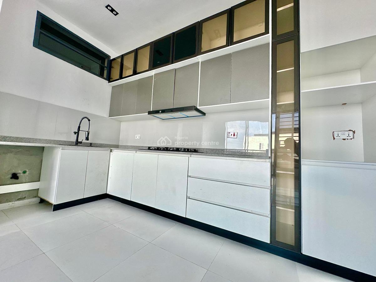 Luxury  2bedroom Flat, Ologolo, Lekki, Lagos, Flat / Apartment for Rent