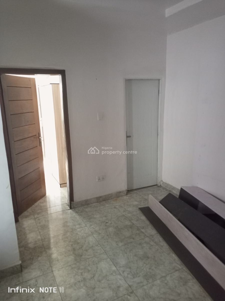Lovely Miniflat Upstairs, Agungi, Lekki, Lagos, Mini Flat (room and Parlour) for Rent