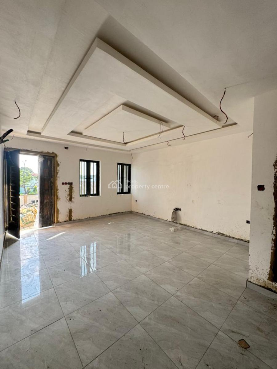 Own a 17 Years Long Lease 2 Bed Apartment with 6m Annual Returns, Sabo,yaba,lagos, Sabo, Yaba, Lagos, Terraced Duplex for Sale