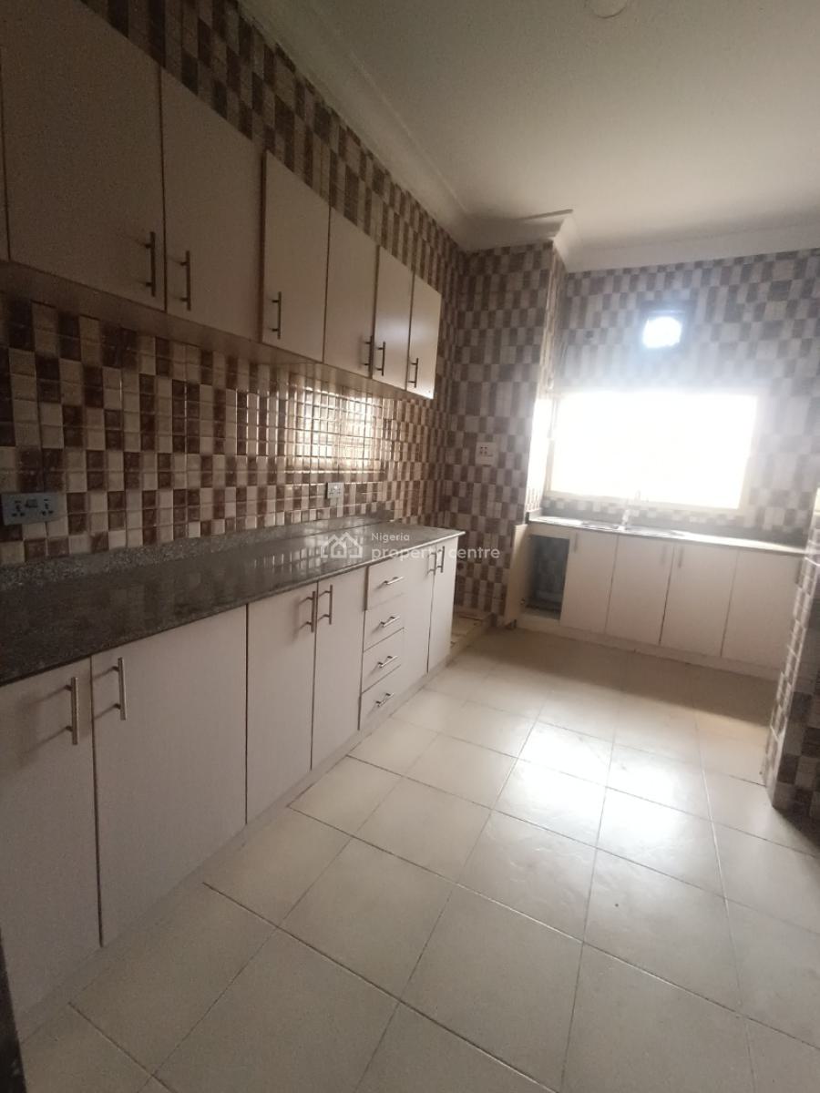3 Bedroom Flat (upstairs), Blenco, Sangotedo, Ajah, Lagos, Flat / Apartment for Rent