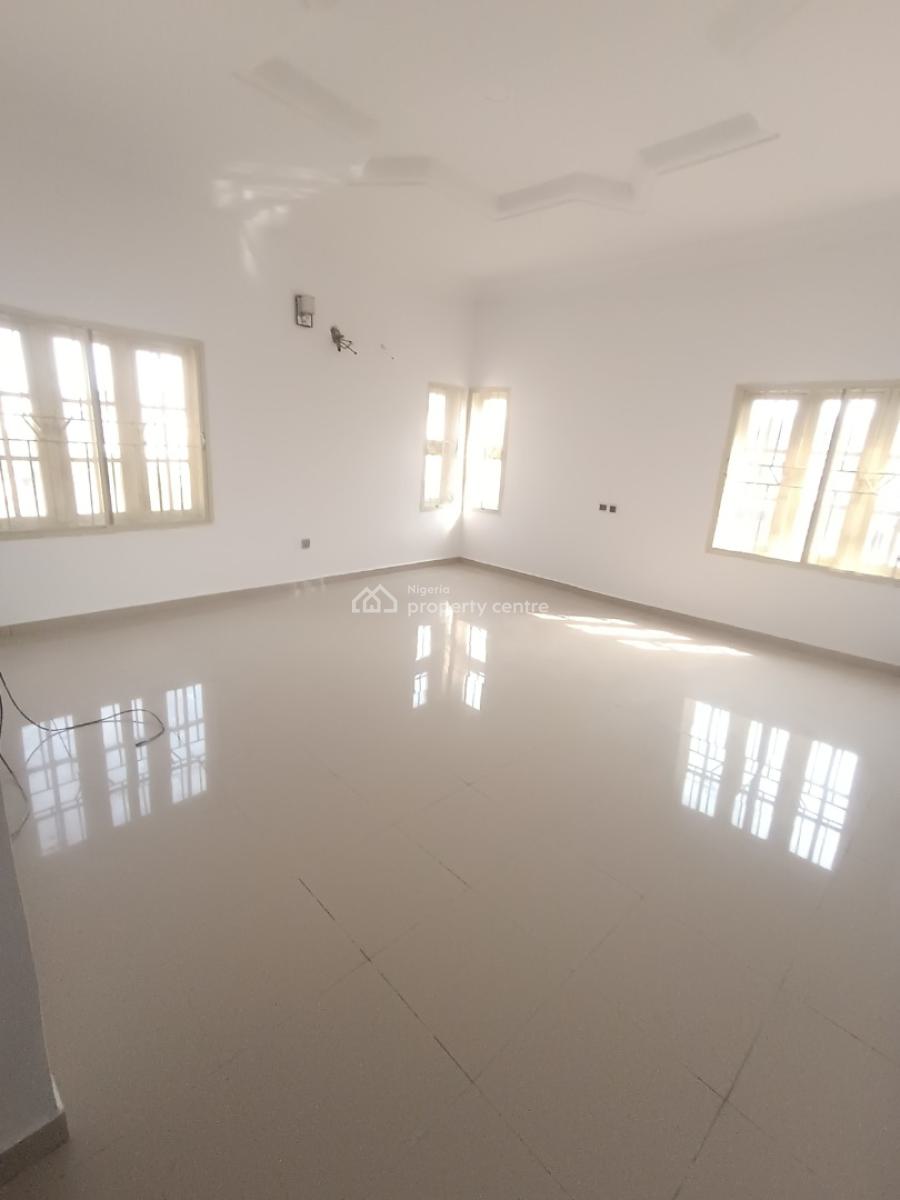 3 Bedroom Flat (upstairs), Blenco, Sangotedo, Ajah, Lagos, Flat / Apartment for Rent