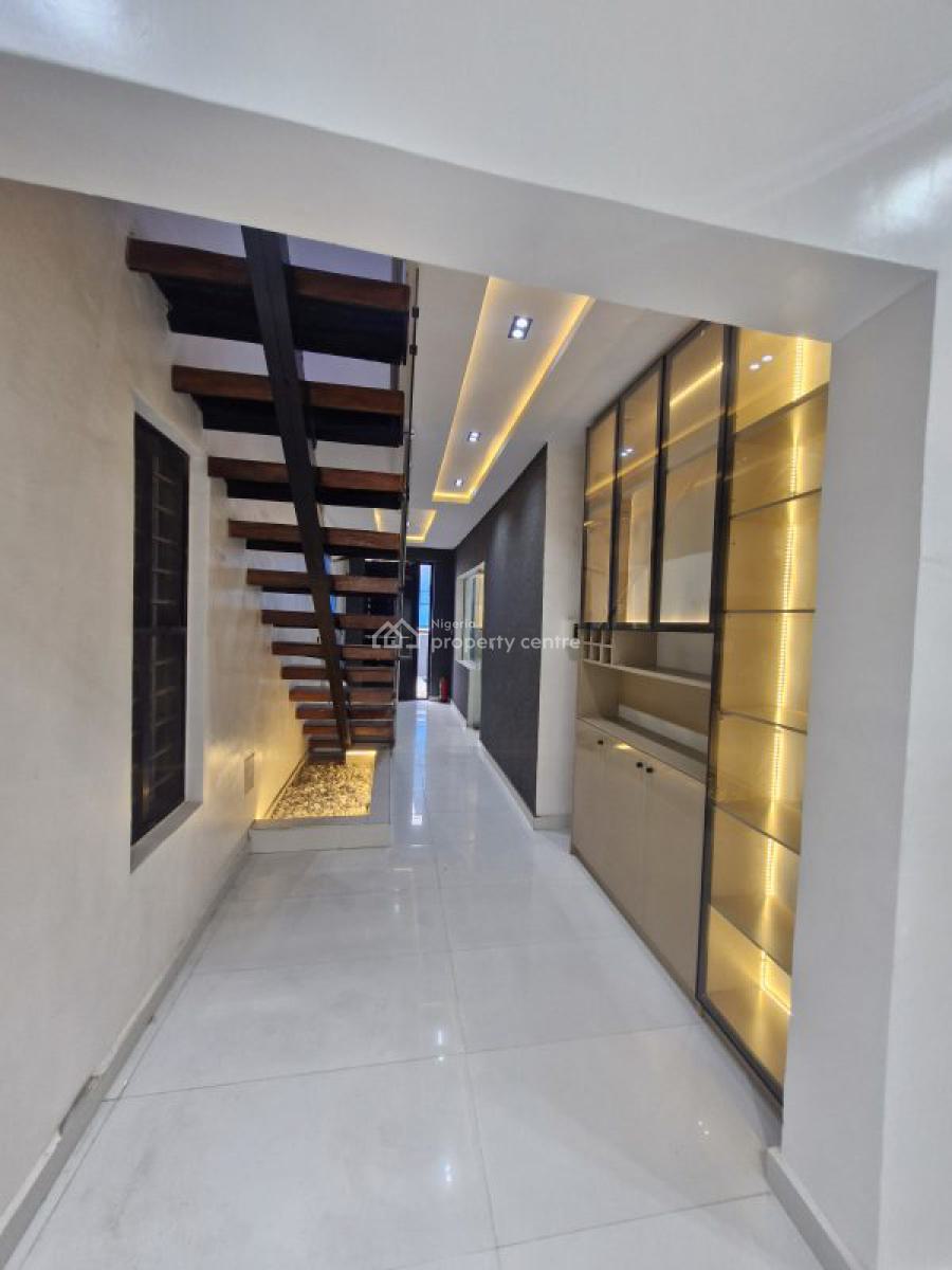 5 Bedrooms Detached Duplex with Swimming Pool, Ajah, Lagos, Detached Duplex for Sale
