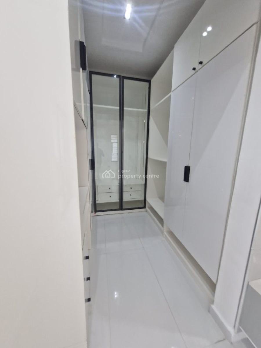 5 Bedrooms Detached Duplex with Swimming Pool, Ajah, Lagos, Detached Duplex for Sale