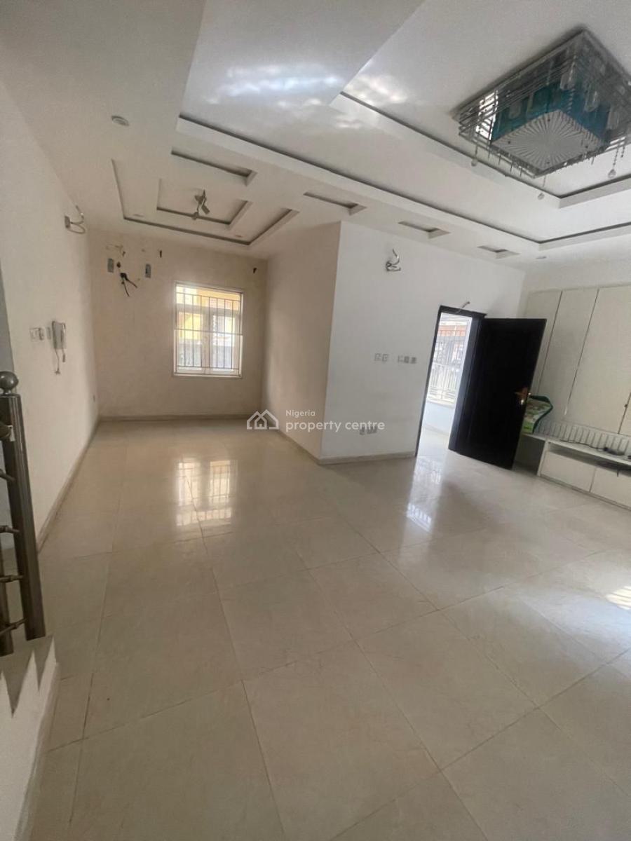 Spacious 5 Bedroom Fully Detached Duplex with Bq, Chevron, Lekki, Lagos, Detached Duplex for Rent