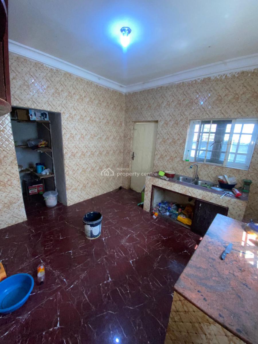 2 Bedrooms Fully Detached Bungalow, Pyakasa Air Port Road, Pyakasa, Lugbe District, Abuja, Detached Bungalow for Sale