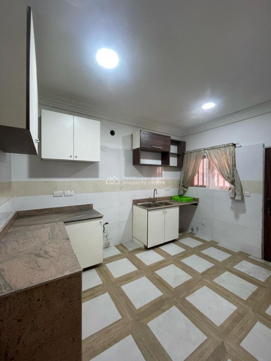 Newly Fully Serviced 3 Bedroom Maisonette with Excellent Finishing, New Road, Lekki, Lagos, House for Rent