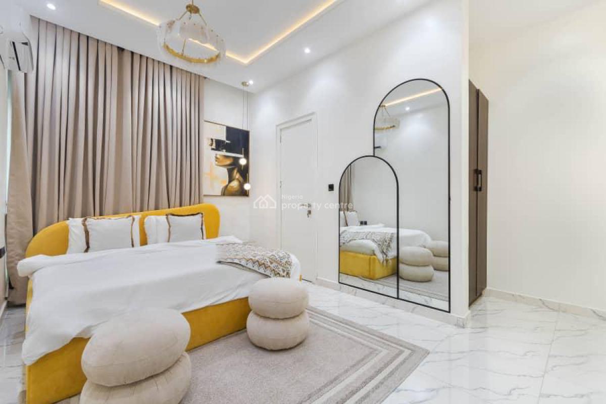 Serviced Furnished 2 Bedroom  Apartment with Bq in a Secured Location, Lekki Phase 1, Lekki, Lagos, Flat / Apartment for Rent