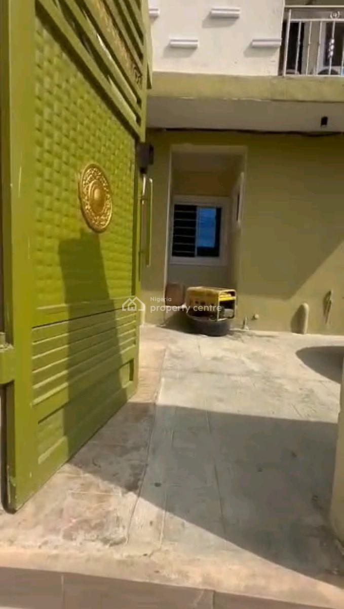 an Executive, Very Decent, Standard and Nice Miniflat, Off Pedro Road, Shomolu, Lagos, Mini Flat (room and Parlour) for Rent