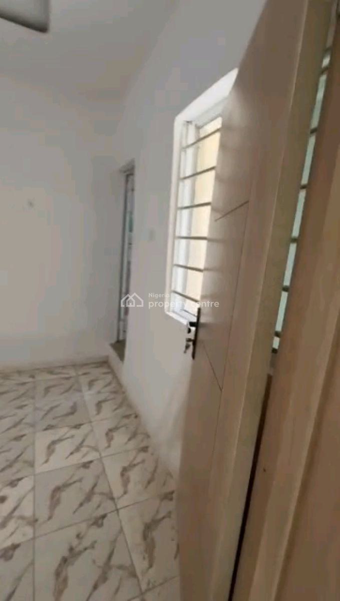 an Executive, Very Decent, Standard and Nice Miniflat, Off Pedro Road, Shomolu, Lagos, Mini Flat (room and Parlour) for Rent