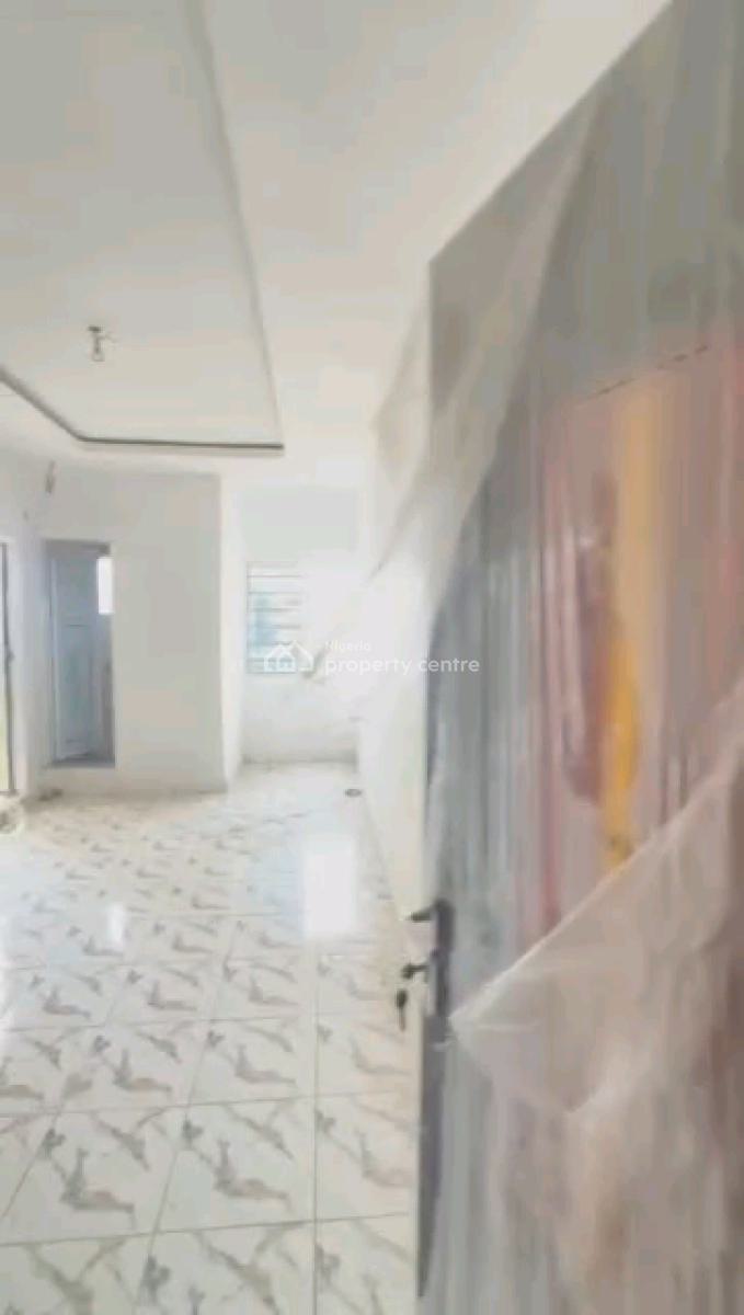 an Executive, Very Decent, Standard and Nice Miniflat, Off Pedro Road, Shomolu, Lagos, Mini Flat (room and Parlour) for Rent