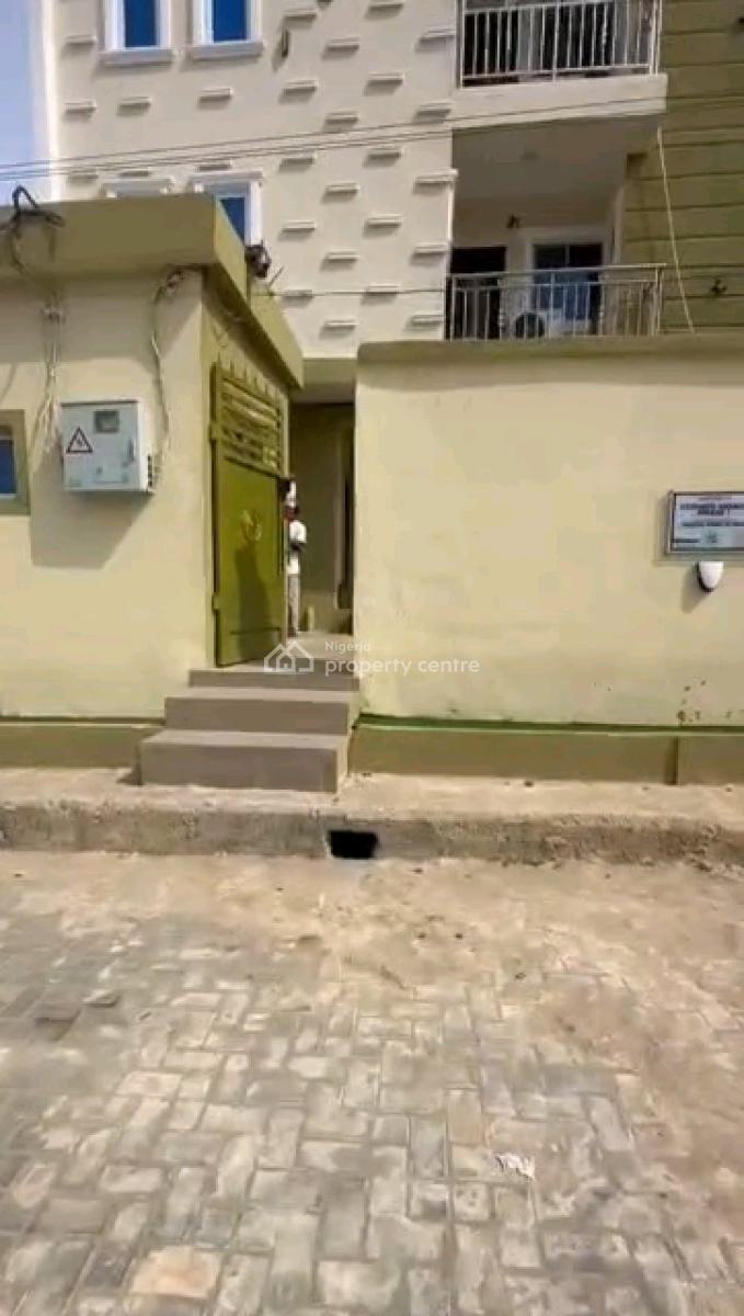 an Executive, Very Decent, Standard and Nice Miniflat, Off Pedro Road, Shomolu, Lagos, Mini Flat (room and Parlour) for Rent