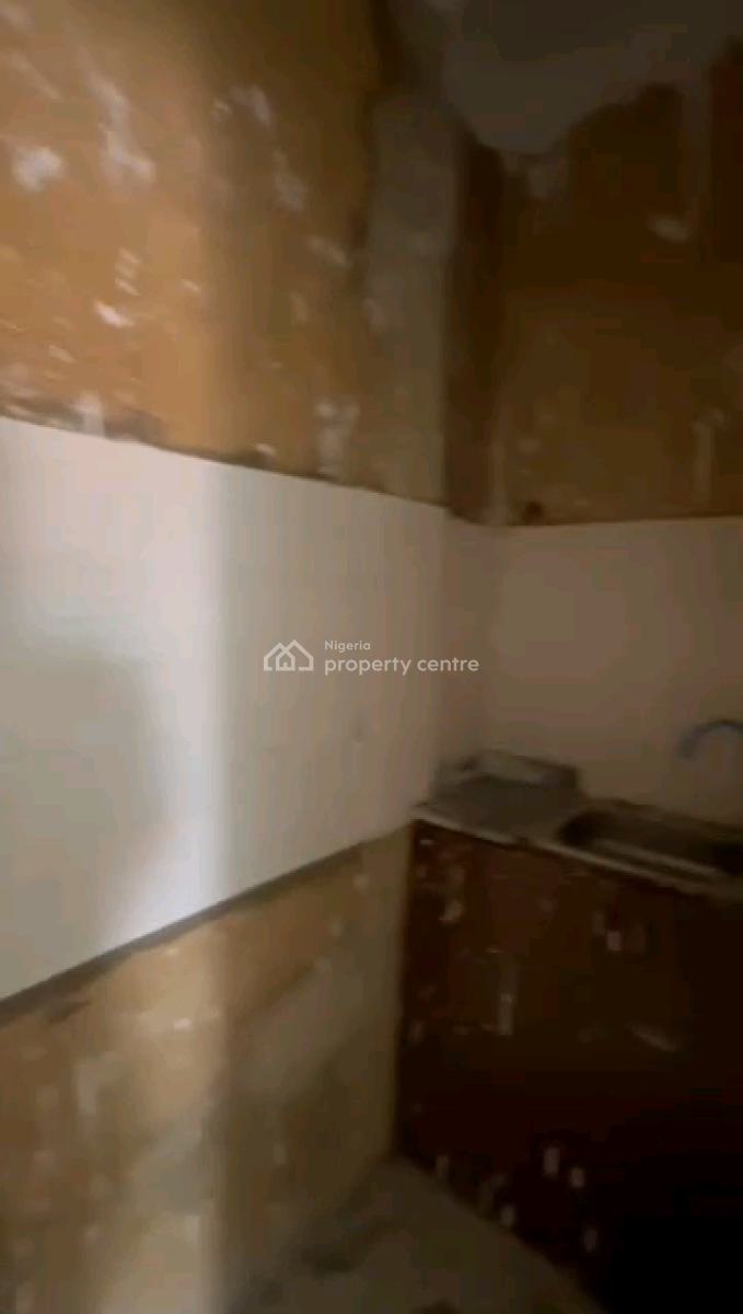 an Executive, Very Decent, Standard and Nice Miniflat, Off Pedro Road, Shomolu, Lagos, Mini Flat (room and Parlour) for Rent