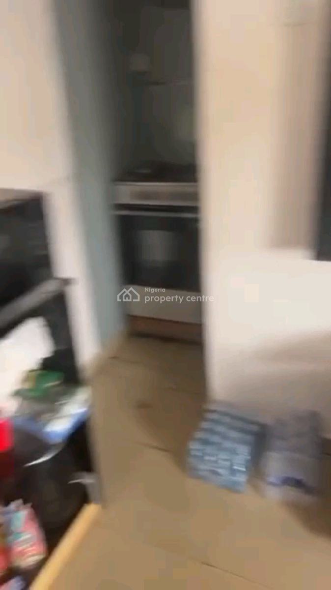 Decent Mini-flat *(upstairs 1st Floor)* Kitchen Cabinets, Sholanke Street, Akoka, Yaba, Lagos, Mini Flat (room and Parlour) for Rent