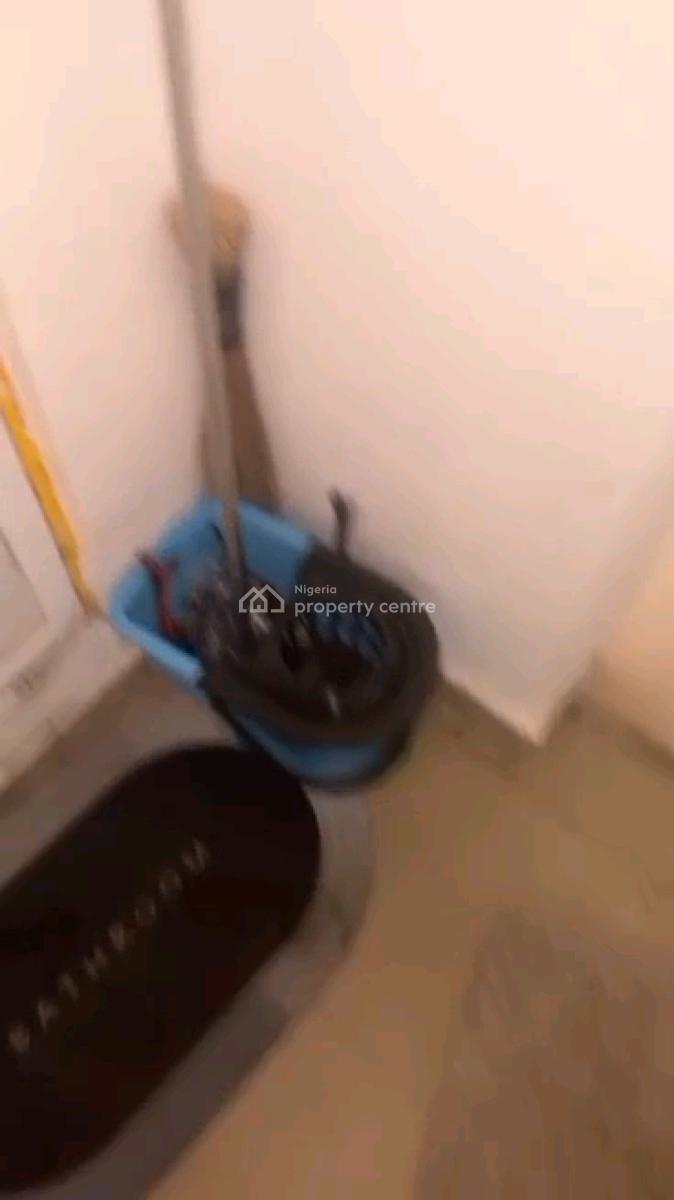 Decent Mini-flat *(upstairs 1st Floor)* Kitchen Cabinets,, Sholanke Street, Akoka, Yaba, Lagos, Mini Flat (room and Parlour) for Rent