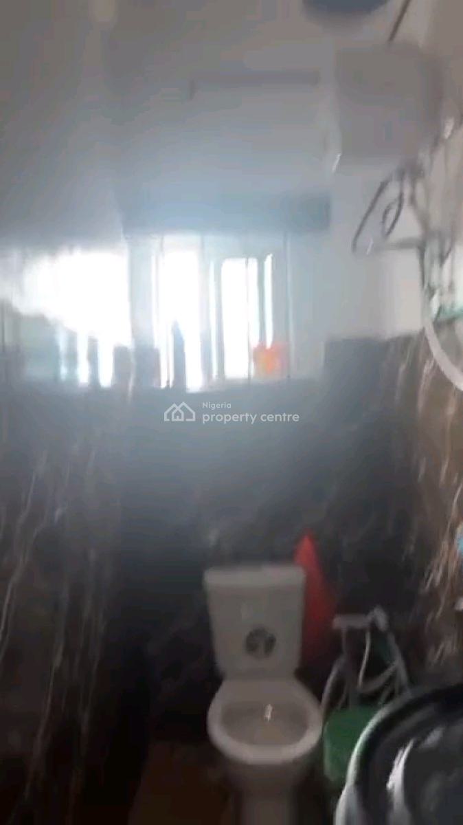 Decent Mini-flat *(upstairs 1st Floor)* Kitchen Cabinets,, Sholanke Street, Akoka, Yaba, Lagos, Mini Flat (room and Parlour) for Rent