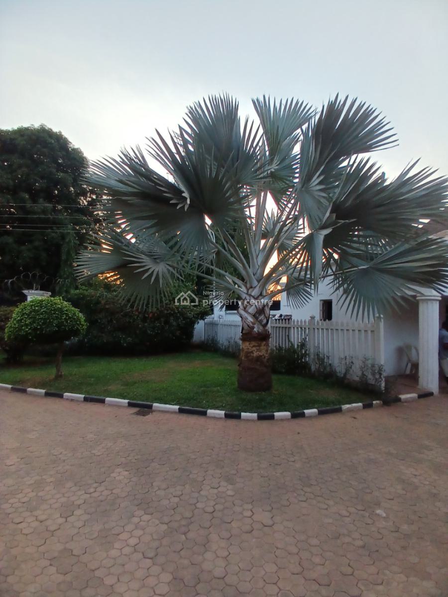 Fully Furnished 3 Bedroom Mansion with 2bedroom Guest Chalet with Swim, Asokoro Abuja Diplomatic Zone, Asokoro District, Abuja, Detached Duplex for Rent