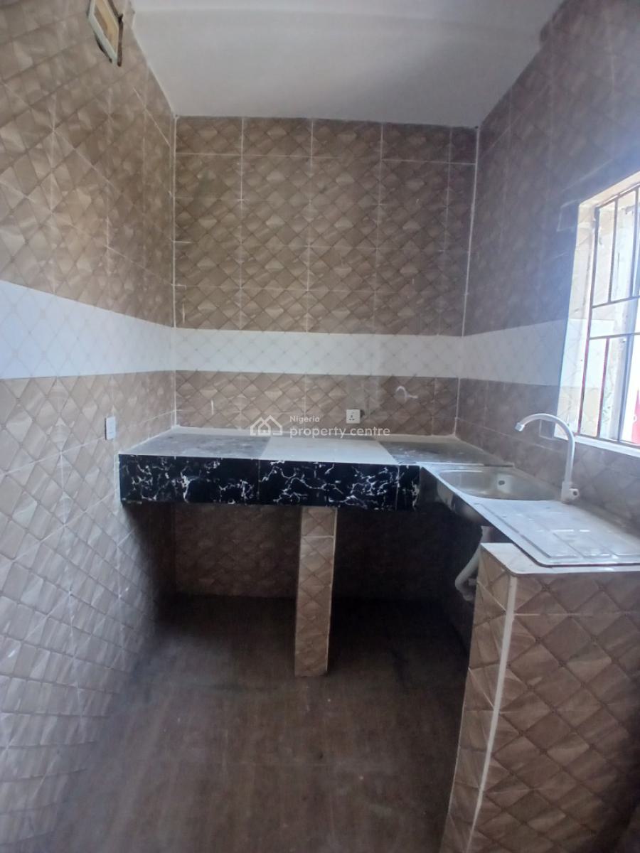 a Fantastic 1 Bedroom Apartment, Opposite Miniru Estate, Ogombo Roundabout, Lekki Phase 2, Lekki, Lagos, Mini Flat (room and Parlour) for Rent