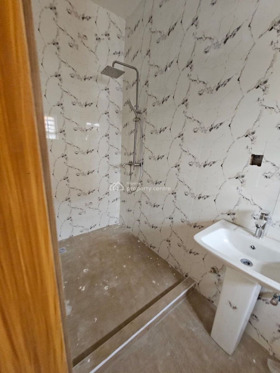 Luxury 4-bedroom Terrace Duplex + Bq, Gra, Ogudu, Lagos, Terraced Duplex for Sale