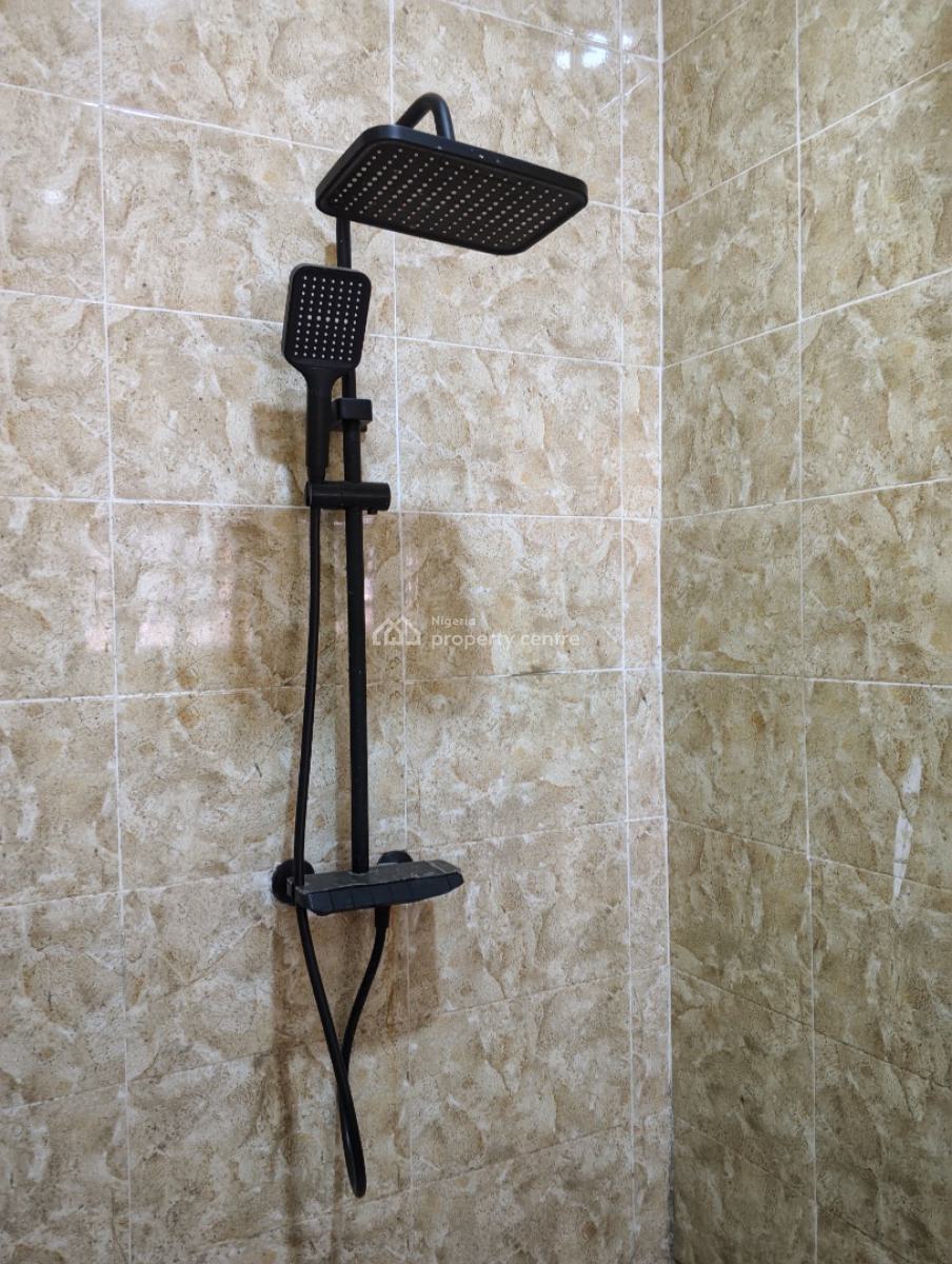 3 Bedrooms Flat, Reeds Estate, Area 1, Garki, Abuja, Flat / Apartment for Rent