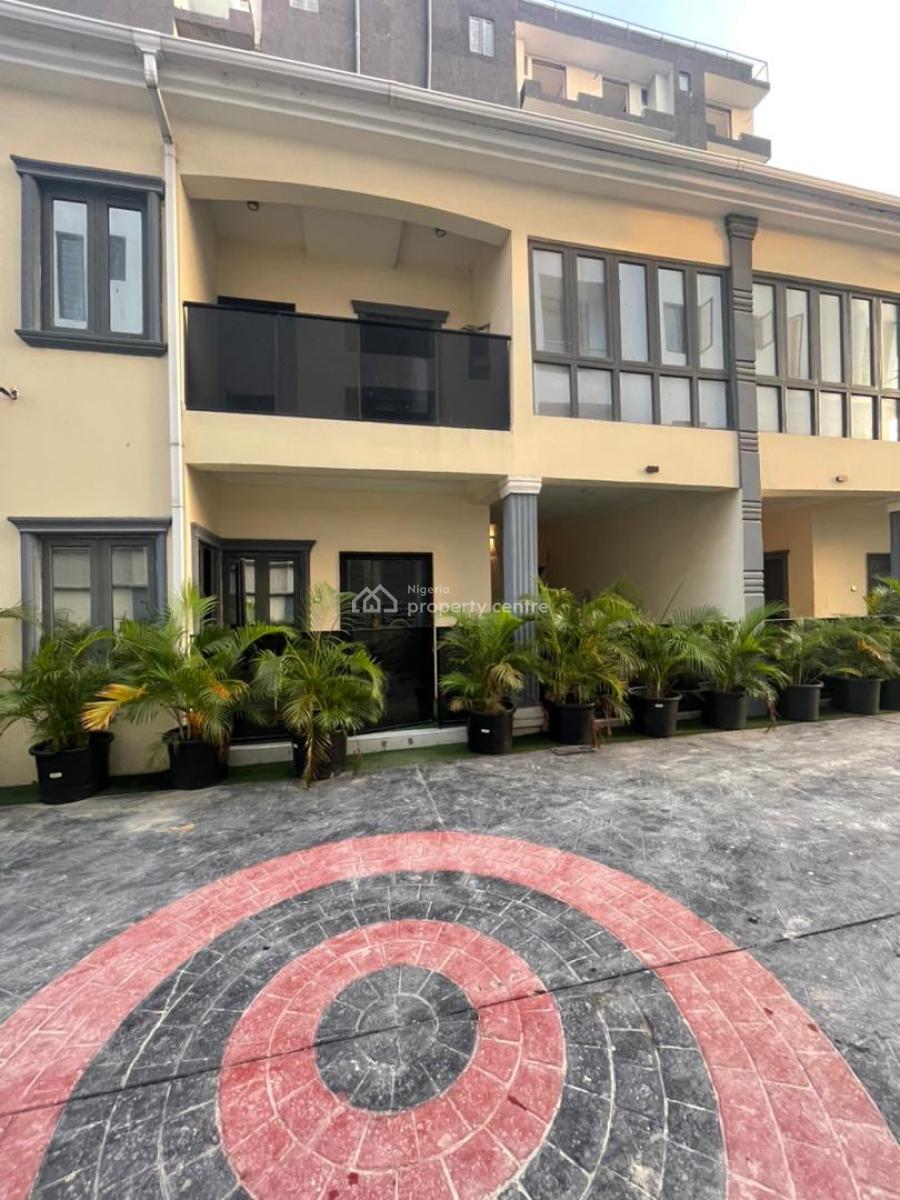 Luxury 4 Bedroom Terraced Duplex. Off Freedom Way, Off Freedom Way  Lekki Phase 1, Lekki Phase 1, Lekki, Lagos, Terraced Duplex for Rent