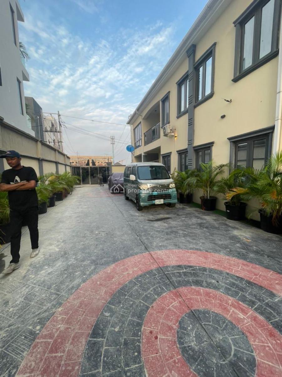 Luxury 4 Bedroom Terraced Duplex. Off Freedom Way, Off Freedom Way  Lekki Phase 1, Lekki Phase 1, Lekki, Lagos, Terraced Duplex for Rent