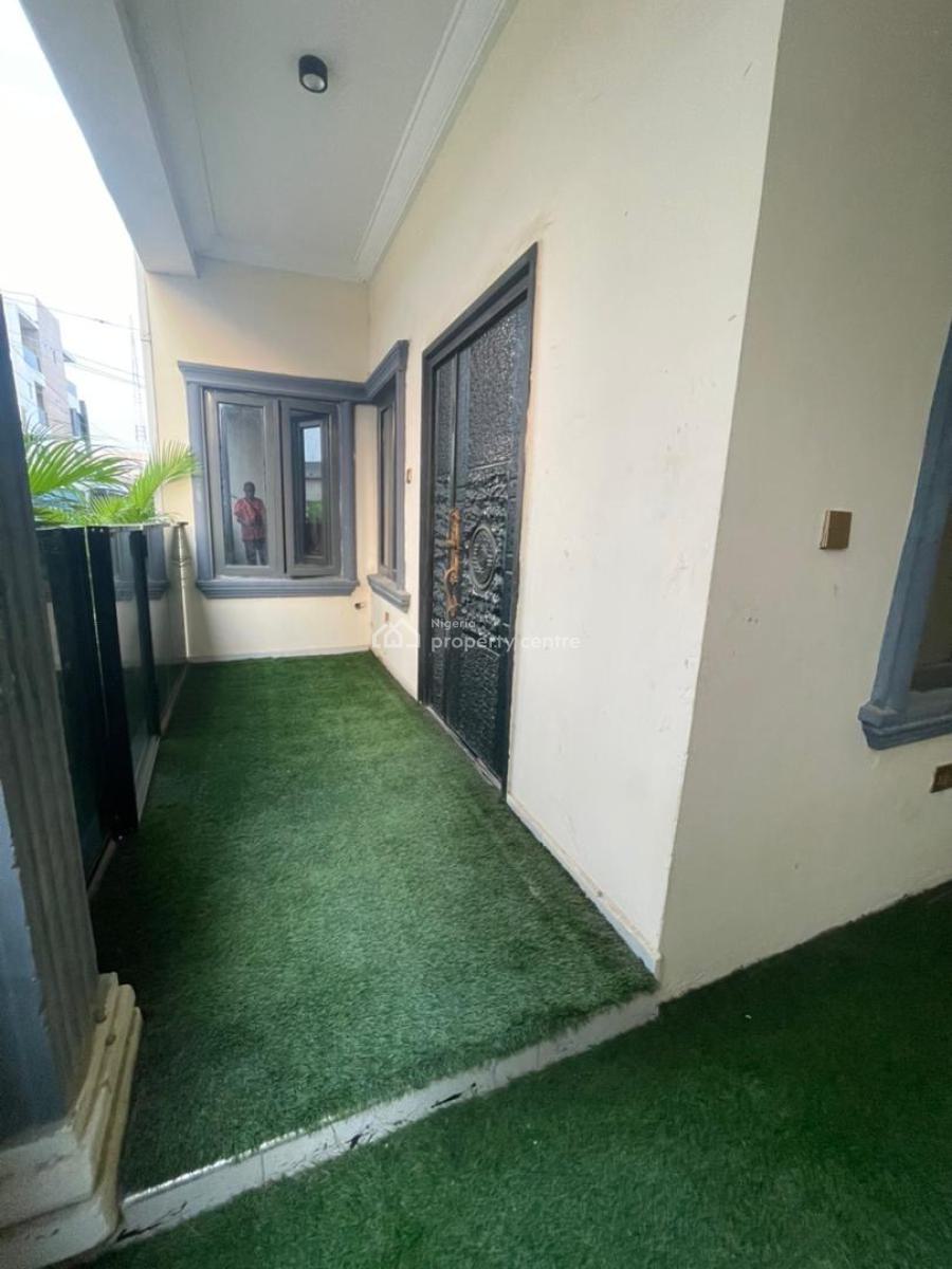 Luxury 4 Bedroom Terraced Duplex. Off Freedom Way, Off Freedom Way  Lekki Phase 1, Lekki Phase 1, Lekki, Lagos, Terraced Duplex for Rent