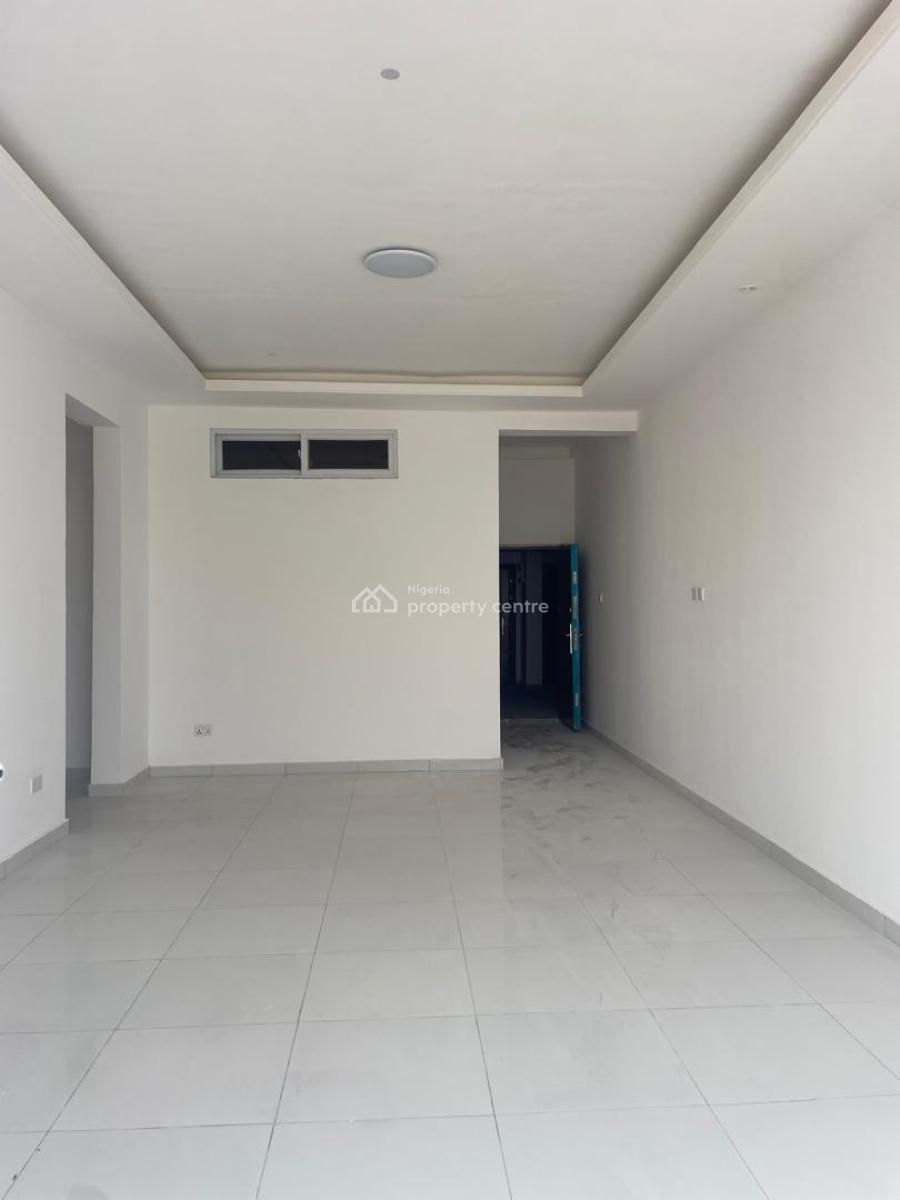Service 2/3 Bedrooms, Off Osapa Road, Lekki, Lagos, House for Rent