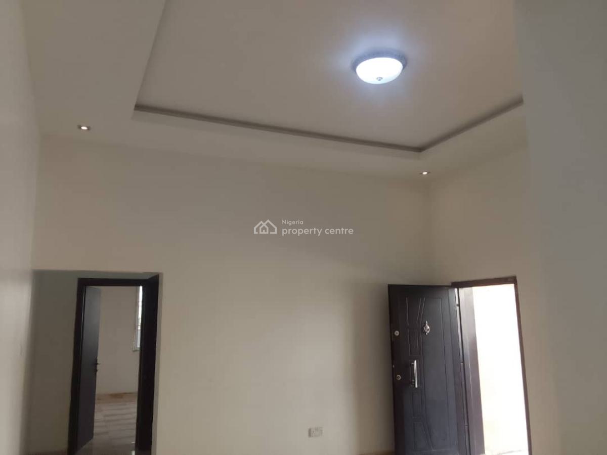 1 Bedroom Flat, Creekshore Estate, Katampe, Abuja, Mini Flat (room and Parlour) for Rent